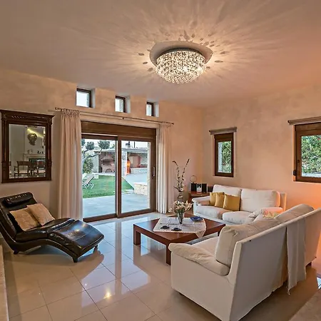 Villa Lukia